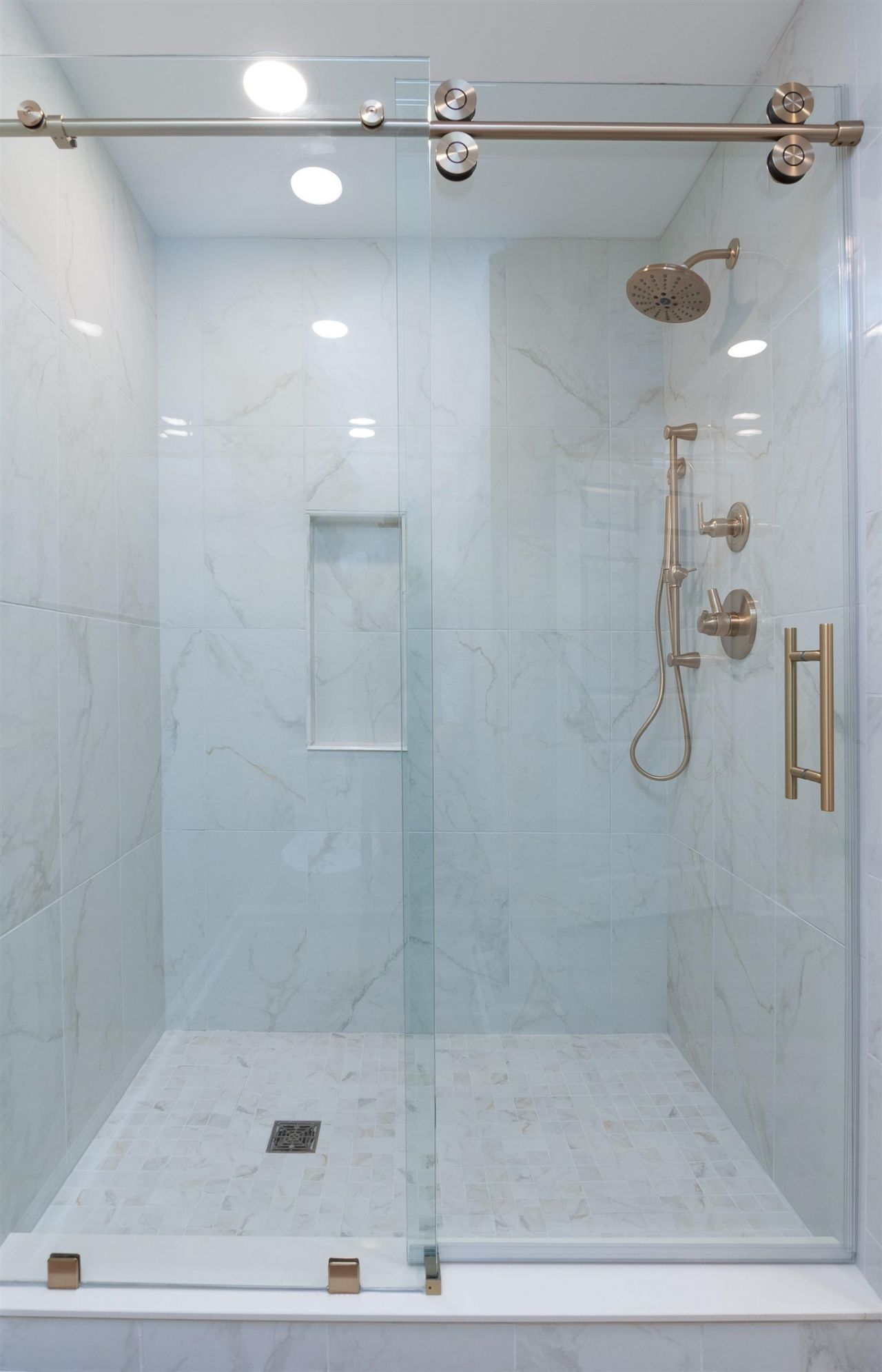 8500 Margate Circle Photo 55