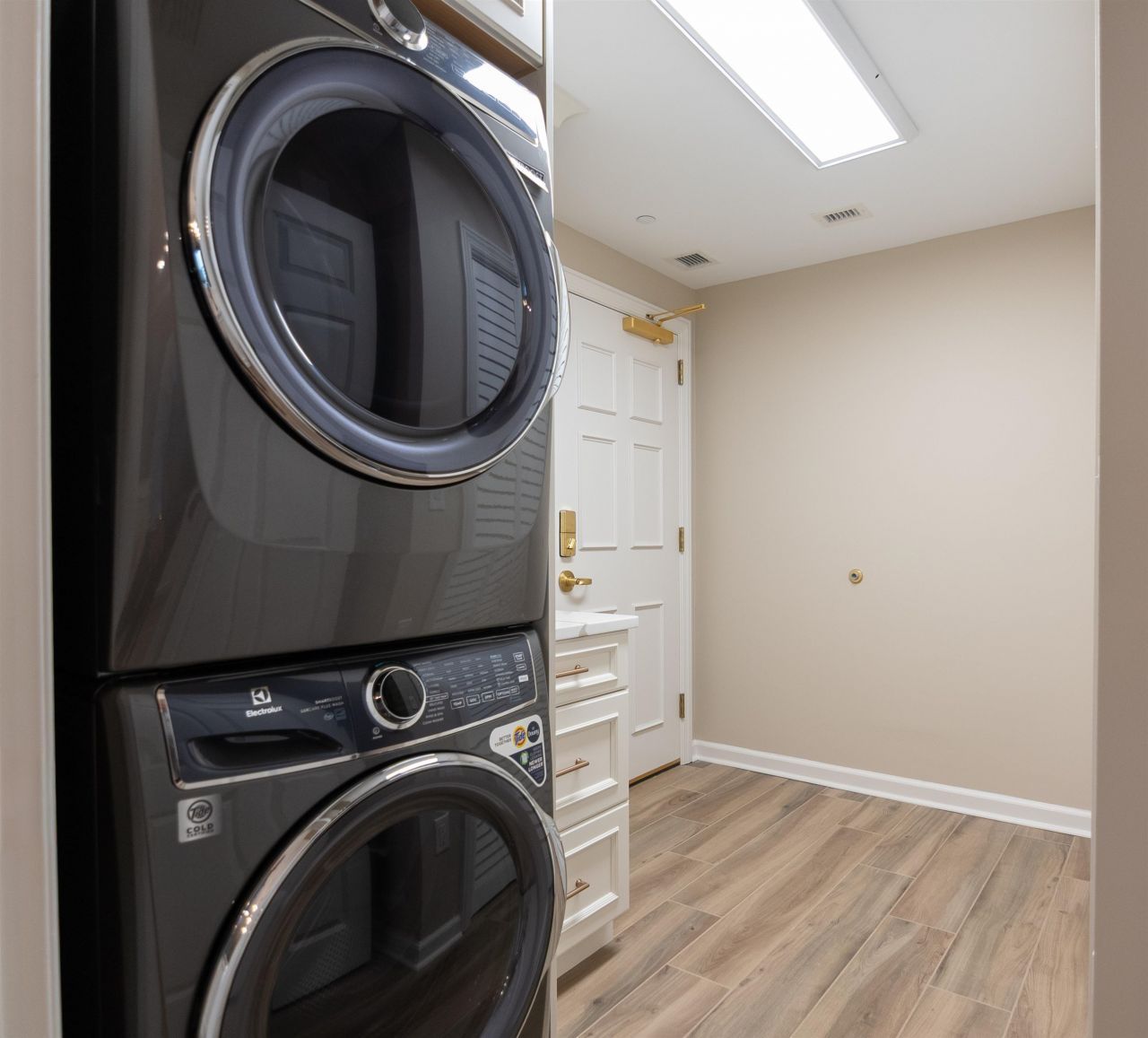 8500 Margate Circle Photo 59