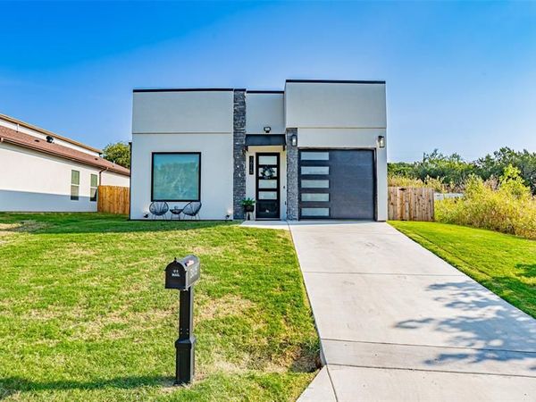 3615 Durango Trail, Granbury, TX 76048