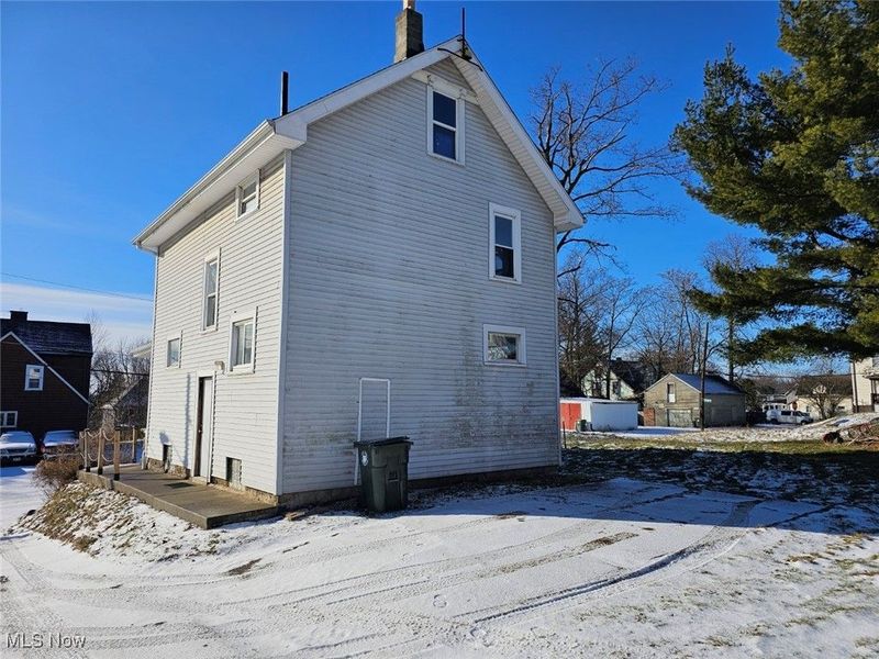 1411 Laiblin Place NE, Canton, OH 44705 Photo 3