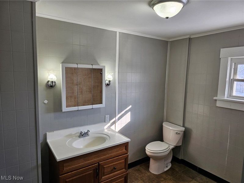 1411 Laiblin Place NE, Canton, OH 44705 Photo 8