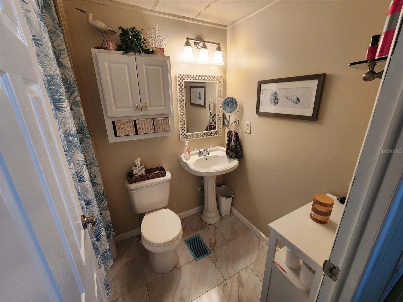 808 53rd Avenue E, Unit 22, Bradenton, FL 34203 Photo