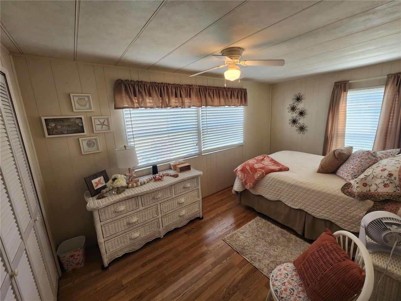 808 53rd Avenue E, Unit 22, Bradenton, FL 34203 Photo