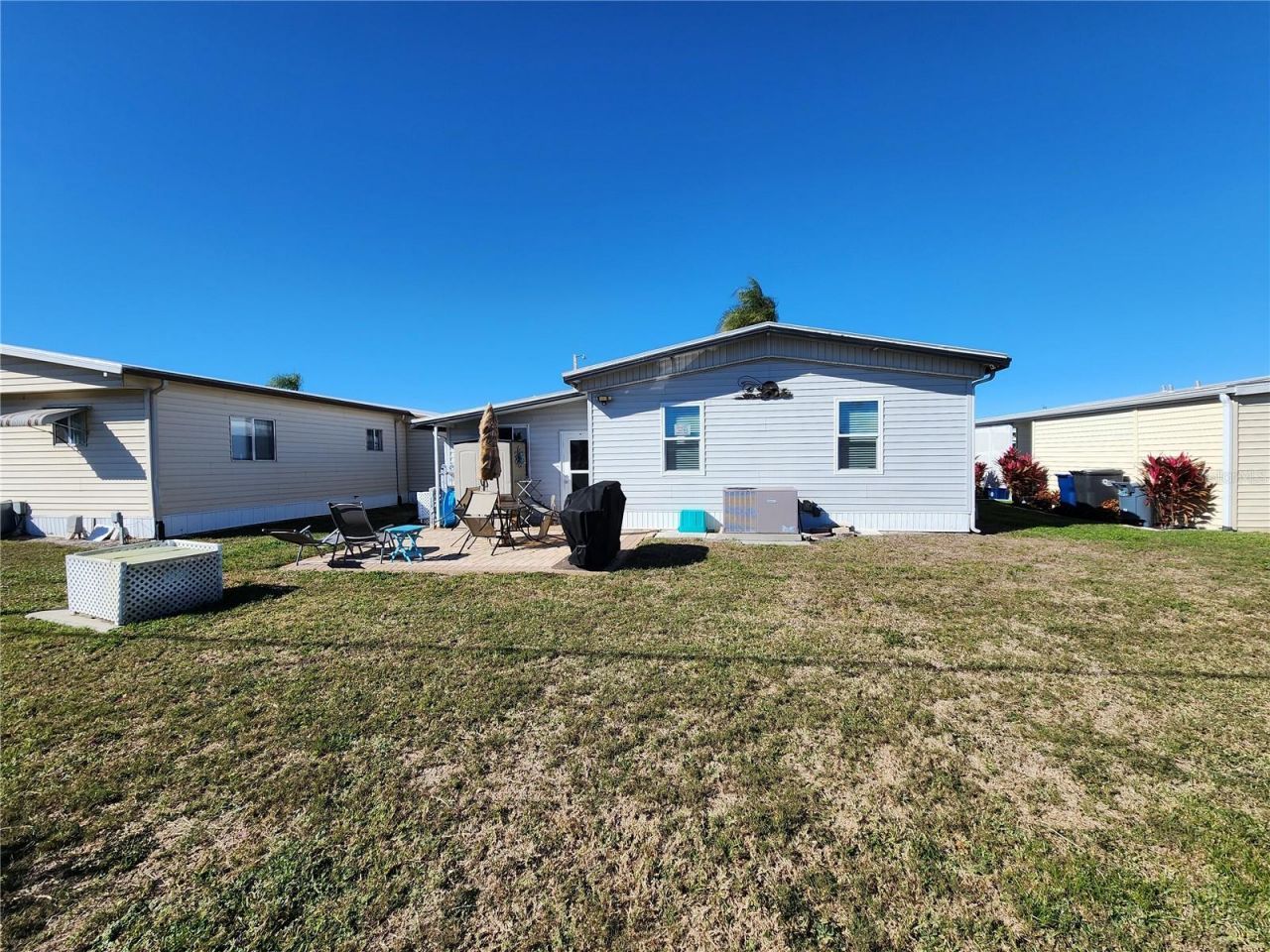 808 53rd Avenue E, Unit 22, Bradenton, FL 34203 Photo