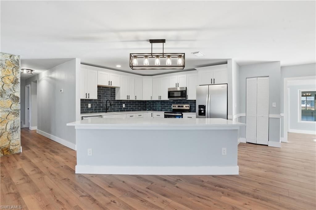 113 E Lake Dr, Lehigh Acres, FL 33936 Photo