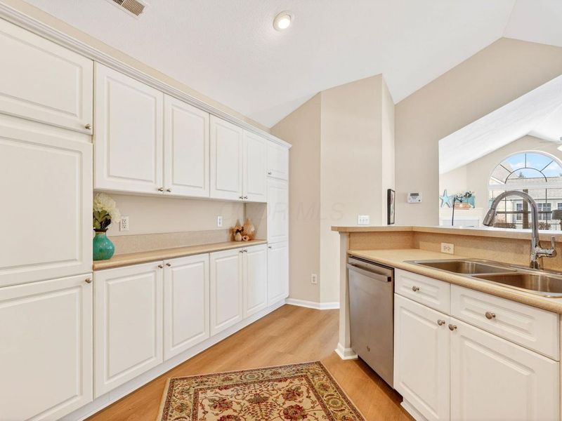 7529 Red Maple Place, Westerville, OH 43082 Photo 25