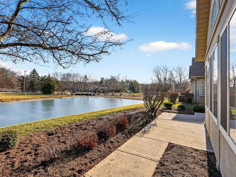 7529 Red Maple Place, Westerville, OH 43082 Photo 4