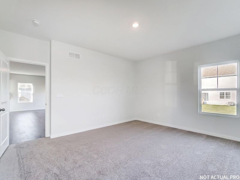 128 Vine Grove Drive, Circleville, OH 43113 Photo 14