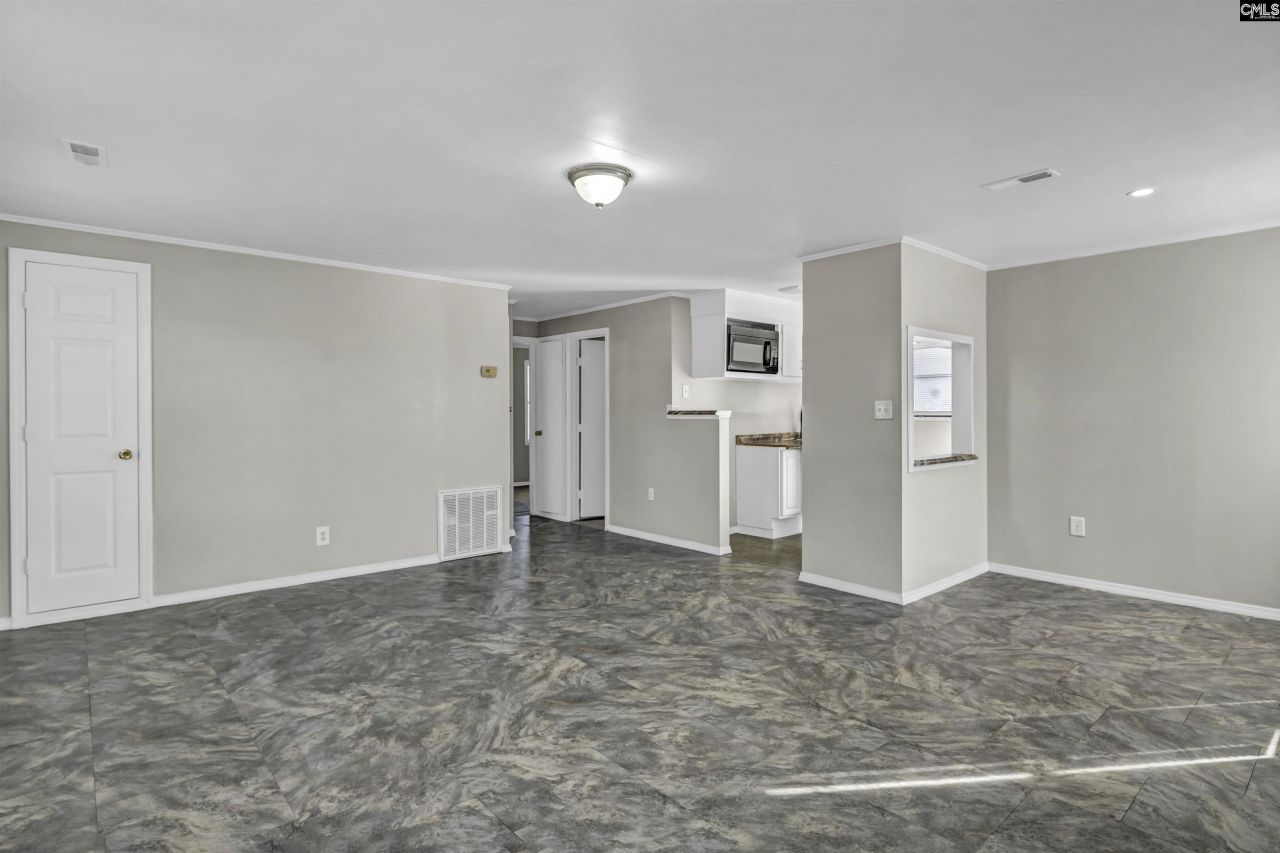 315 Forest Hills Drive  Photo 17