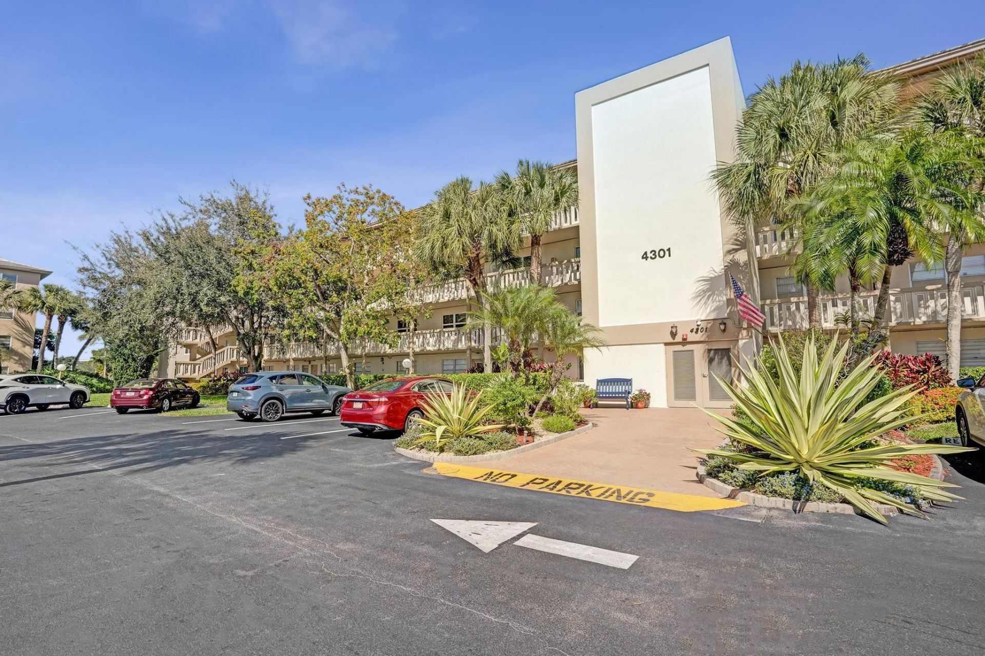 4301 Martinique Circle, Unit E4, Coconut Creek, FL 33066 Photo