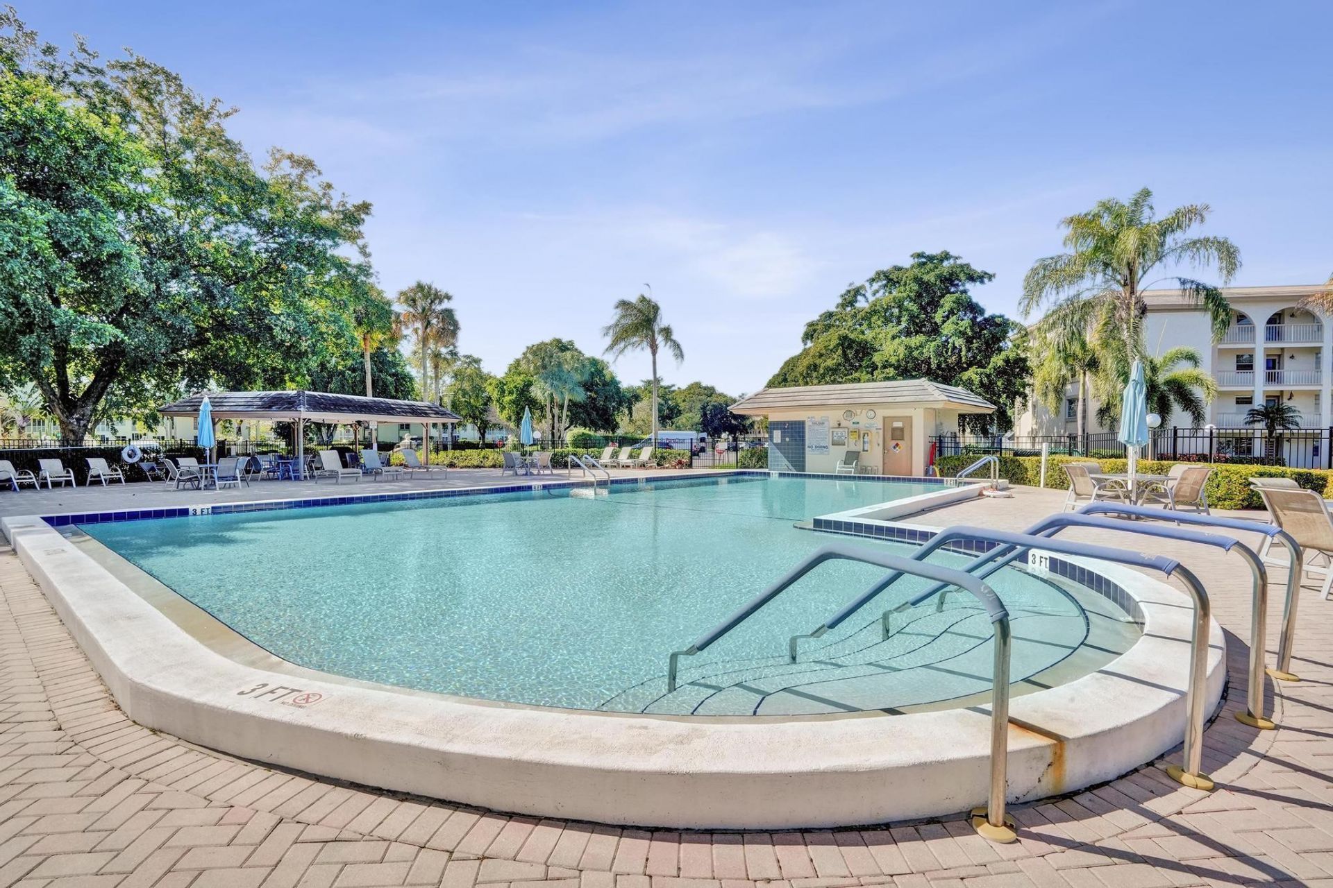 4301 Martinique Circle, Unit E4, Coconut Creek, FL 33066 Photo