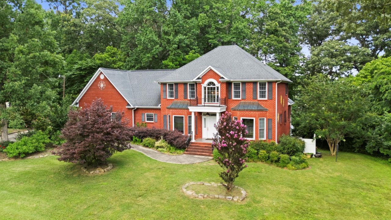 104 Executive Drive, Jasper, TN 37347 Main Photo
