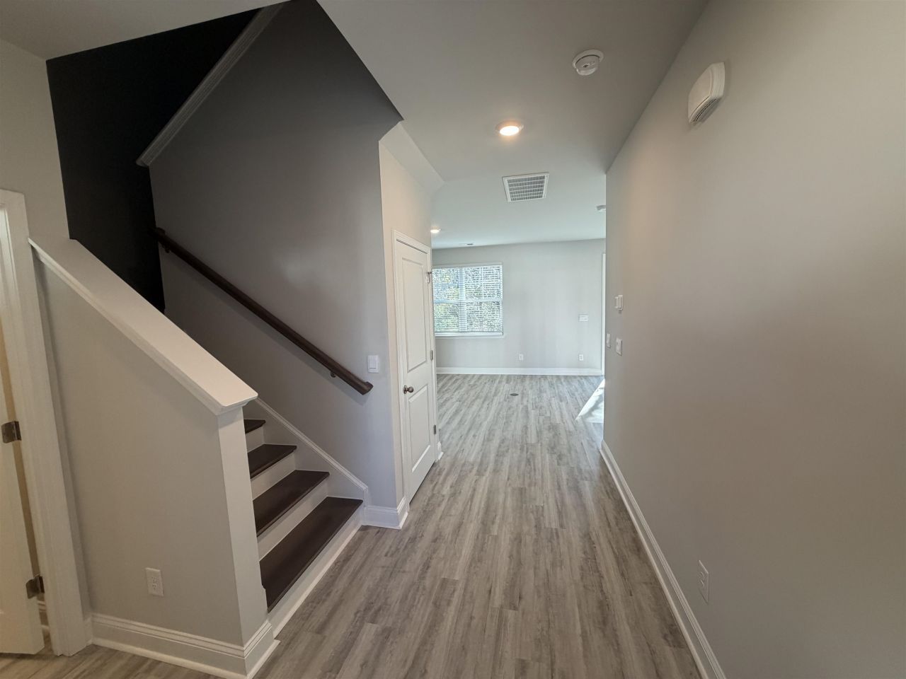 7015 Shooting Star Way Photo 5