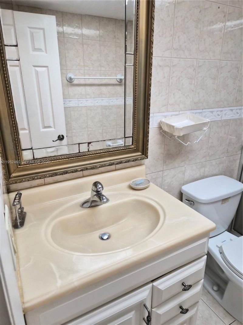 1101 NW 58th Ter, Unit 202, Sunrise, FL 33313 Photo
