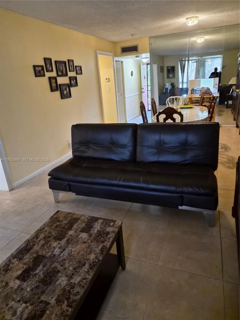 1101 NW 58th Ter, Unit 202, Sunrise, FL 33313 Photo