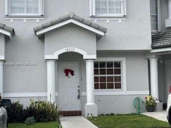 14212 SW 121st Pl , Unit 6, Miami, FL 33186