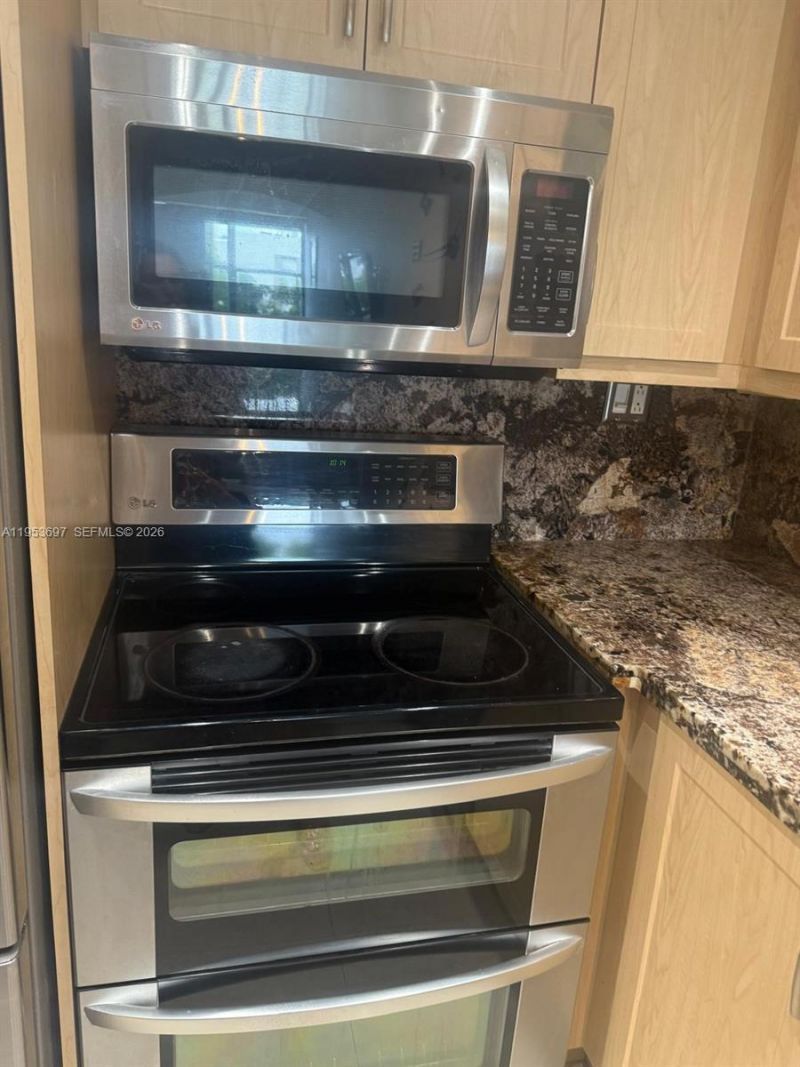 200 177th Dr , Unit 507, Sunny Isles Beach, FL 33160 Photo