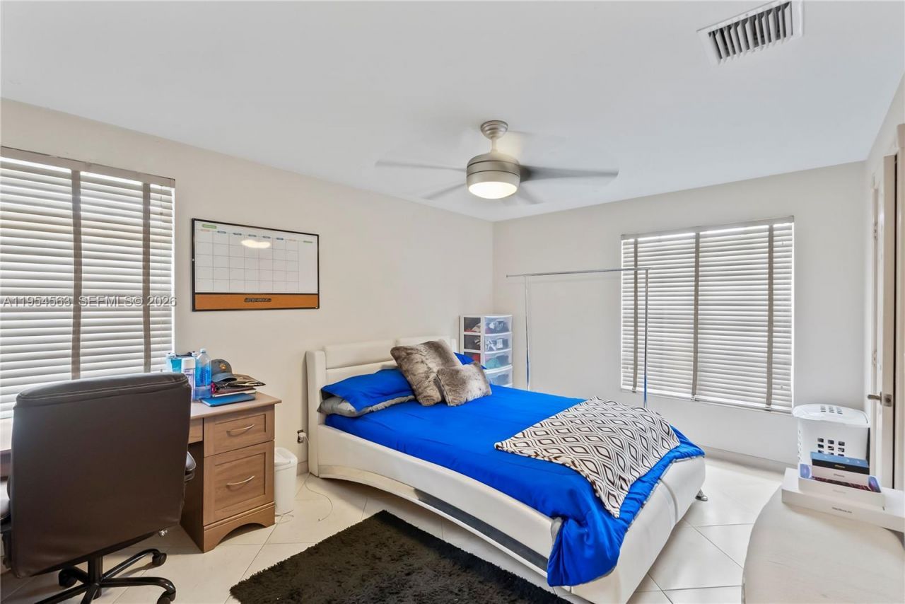 Please Call For Address, Pembroke Pines, FL 33028 Photo