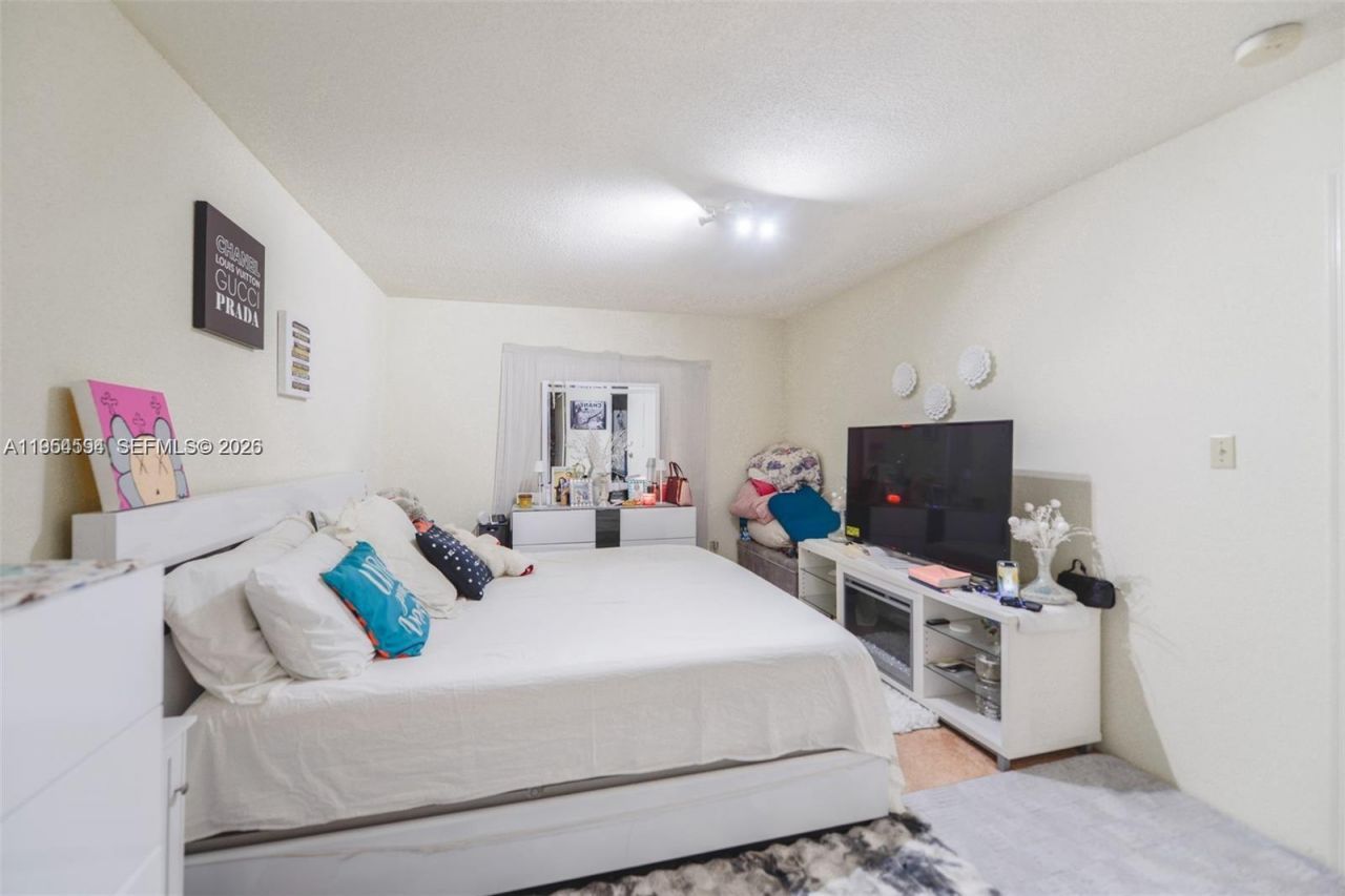 875 Riverside Dr, Unit 735, Coral Springs, FL 33071 Photo