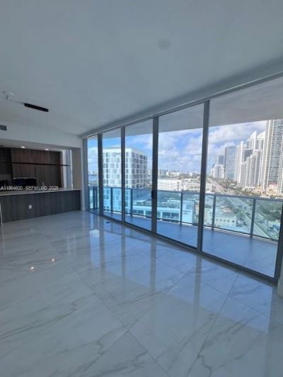 17550 Collins Ave, Unit 1505, Sunny Isles Beach, FL 33160 Photo