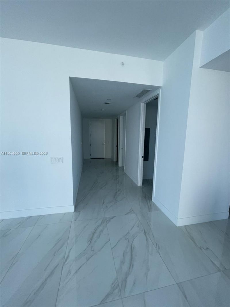 17550 Collins Ave, Unit 1505, Sunny Isles Beach, FL 33160 Photo