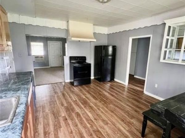 1803 Franklin Avenue, Unit 1, Bonham, TX 75418