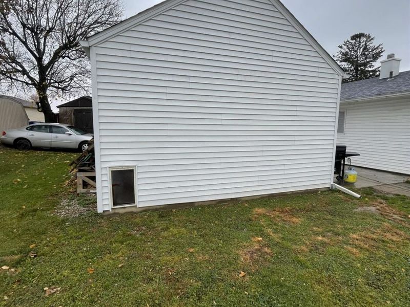 140 Crystal Court, Bellevue, OH 44811 Photo 5