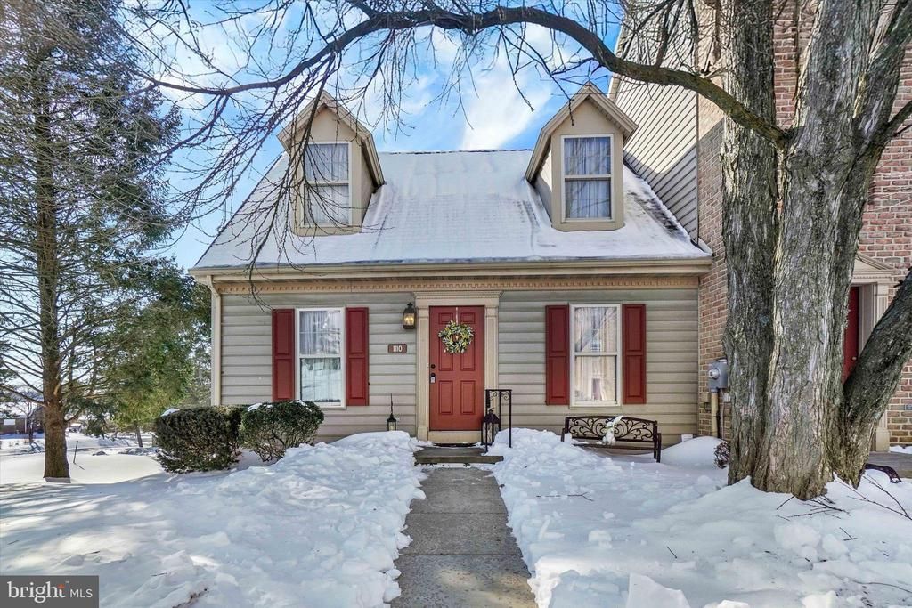 1110 Skyview Drive, Unit 1110, York, PA 17406 Main Photo