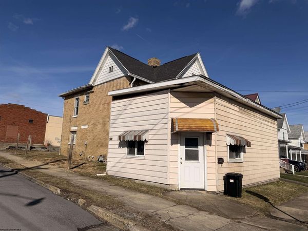 1123 Virginia Avenue, Fairmont, WV 26554