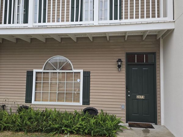 2173 Plantation Ln, Baton Rouge, LA 70820