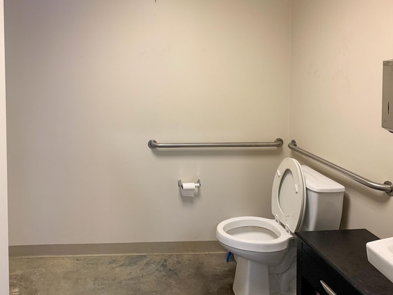 7421 W Spartan Boulevard Photo 10