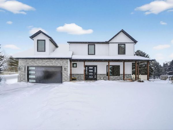 10079 Benamin Drive, Granger, IN 46530