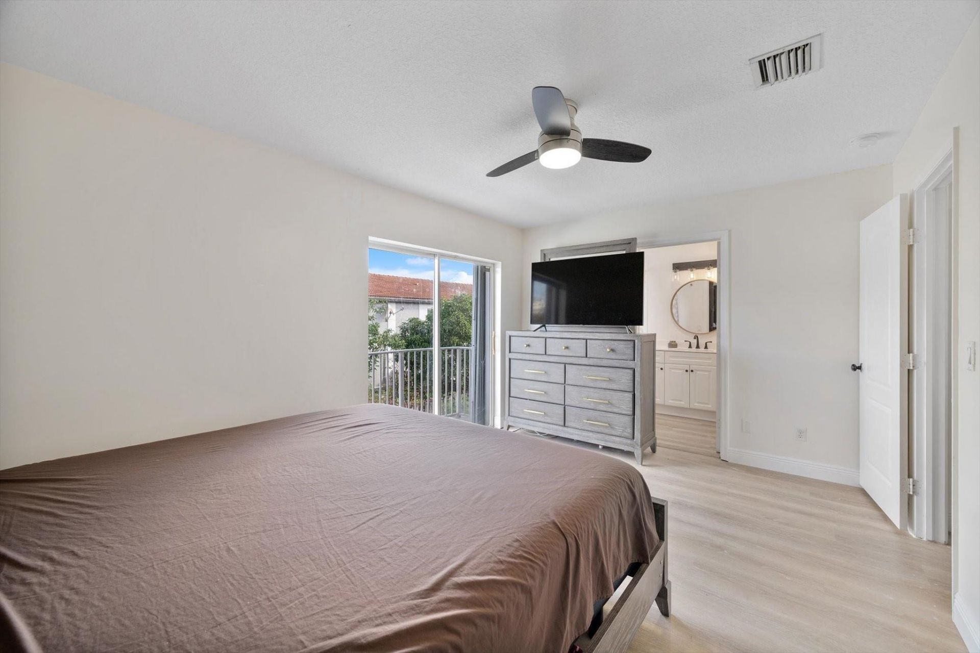 2851 SW 127th Way, Miramar, FL 33027 Photo