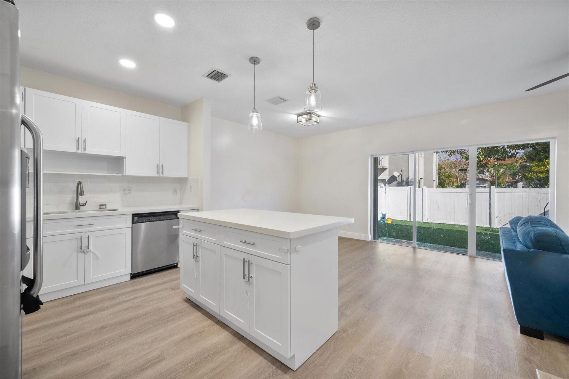 2851 SW 127th Way, Miramar, FL 33027 Photo