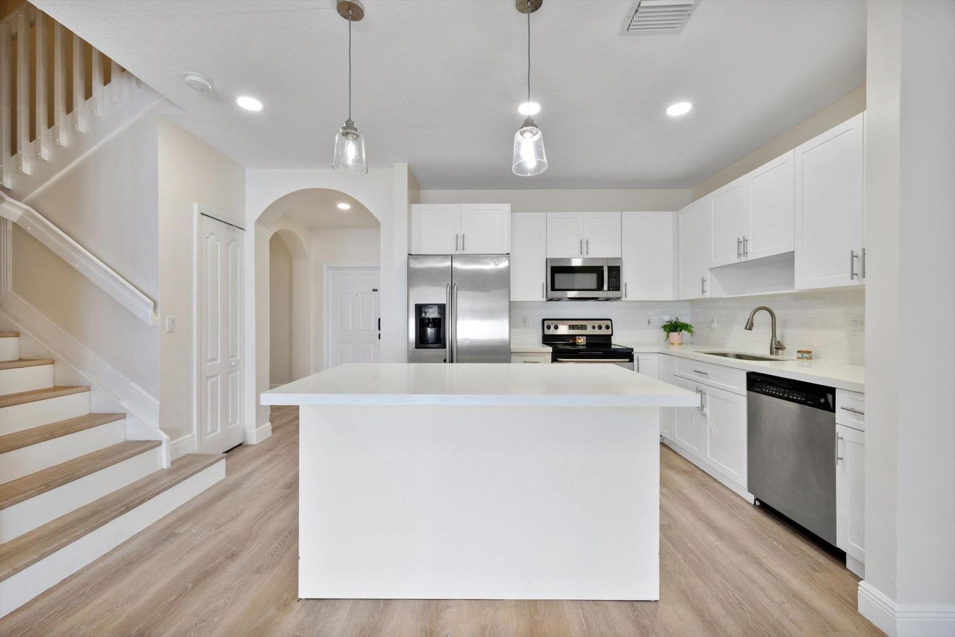 2851 SW 127th Way, Miramar, FL 33027 Photo