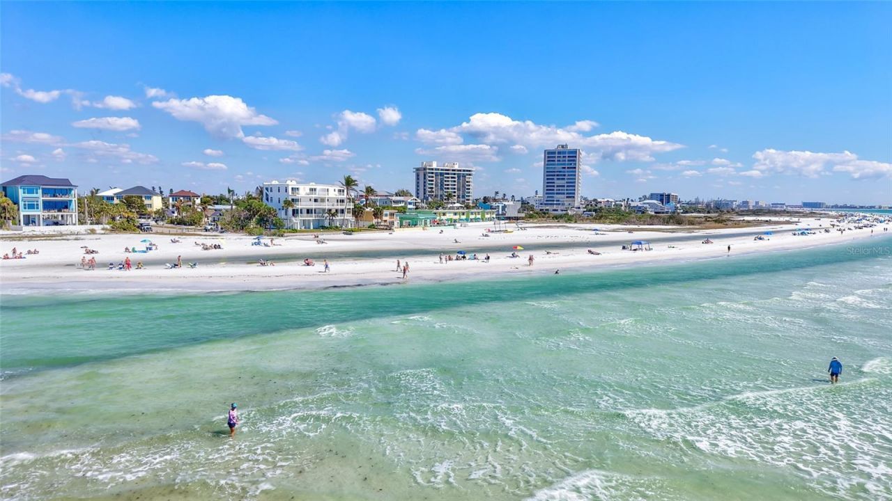 137 Avenida Messina, Unit 3, Sarasota, FL 34242 Photo