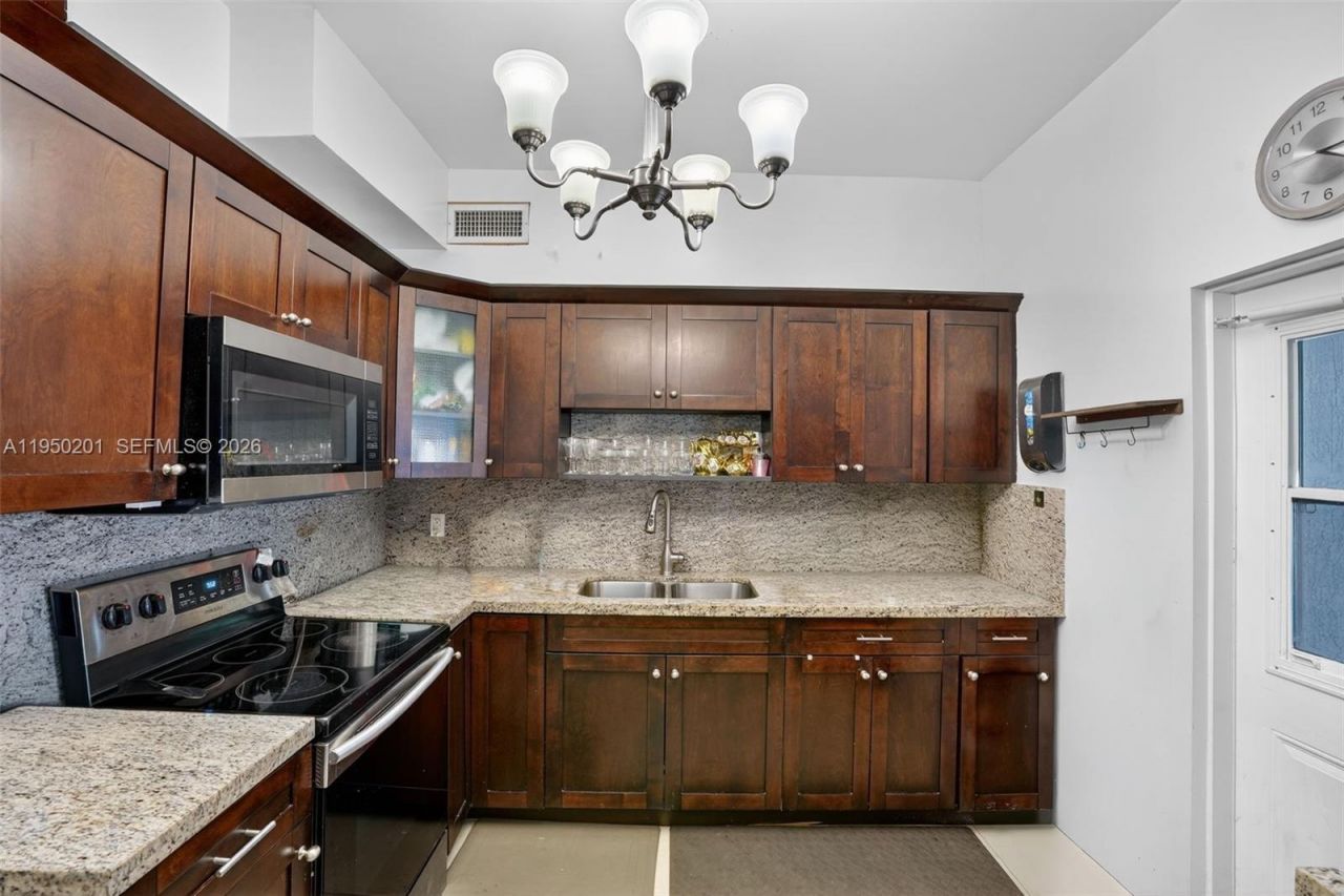 1240 Sharazad Blvd, Opa Locka, FL 33054 Photo