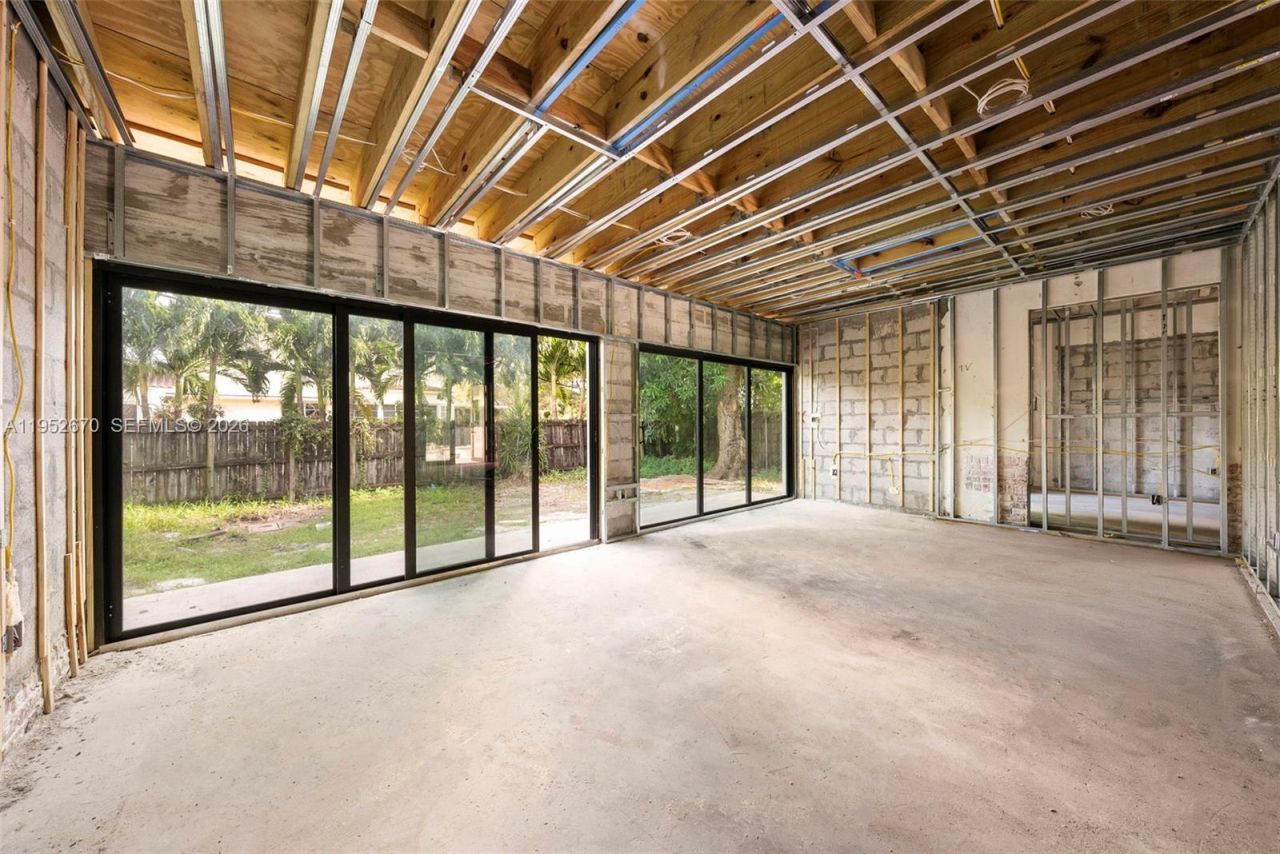 4345 Alton Rd, Miami Beach, FL 33140 Photo