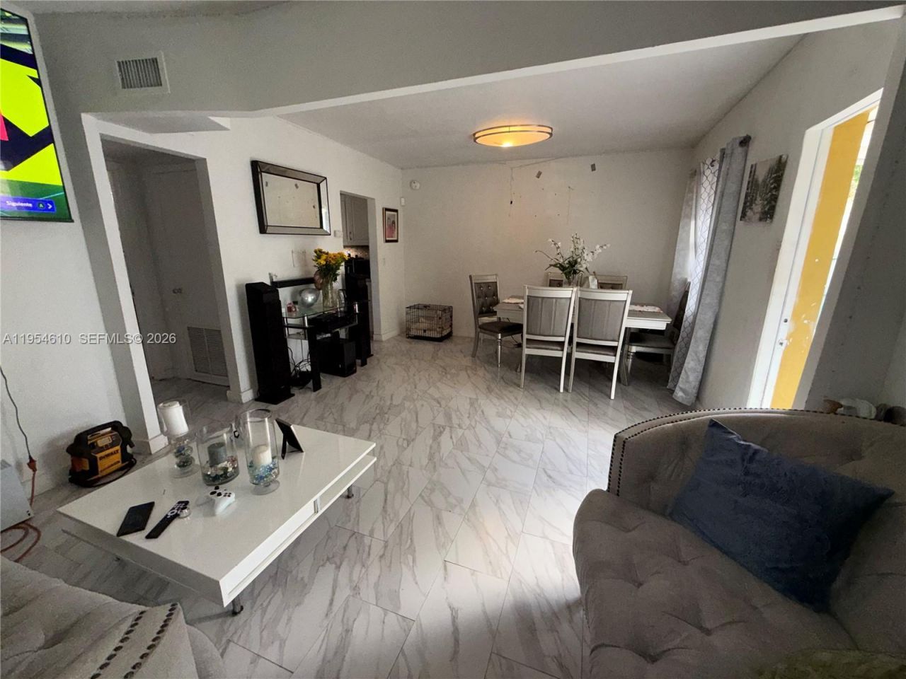 1041 NW 30th St, Miami, FL 33127 Photo