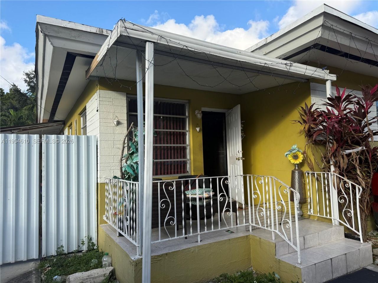 1041 NW 30th St, Miami, FL 33127 Photo