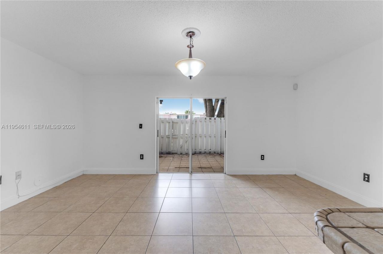 6350 SW 139th Ave , Unit 6350, Miami, FL 33183 Photo