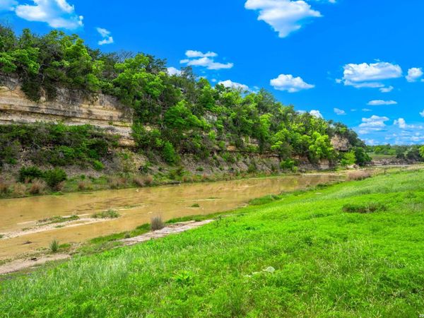19415 FM 2093, Harper, TX 78631