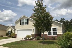 272 Mayfield Drive photo 4