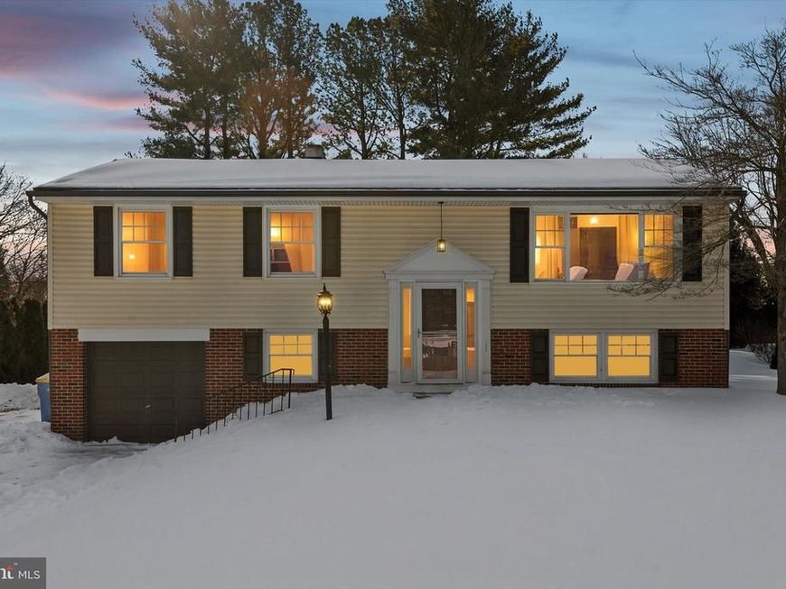 108 E 1st Avenue, Parkesburg, PA 19365 Main Photo