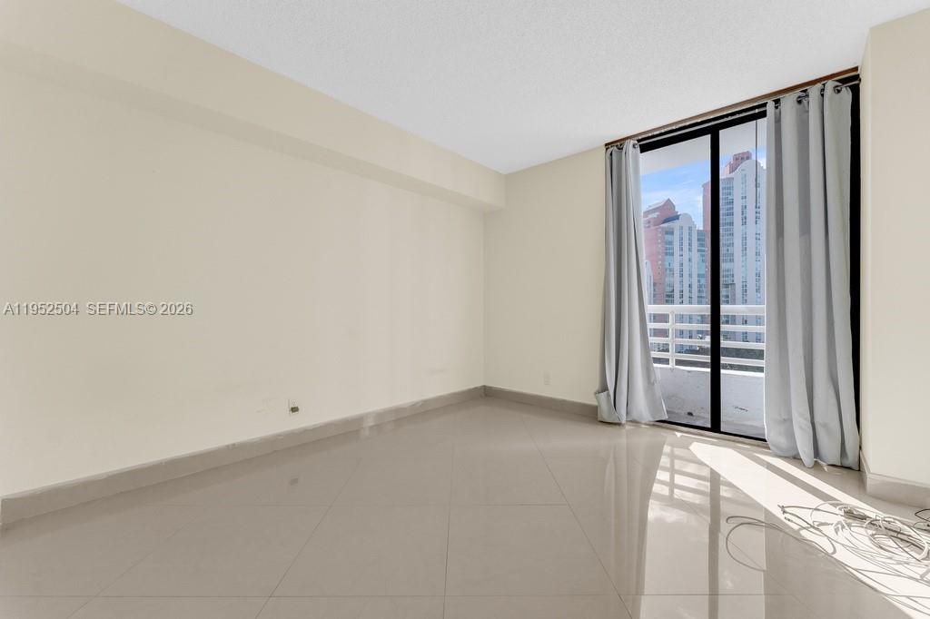 3300 NE 192nd St, Unit 1414, Aventura, FL 33180 Photo