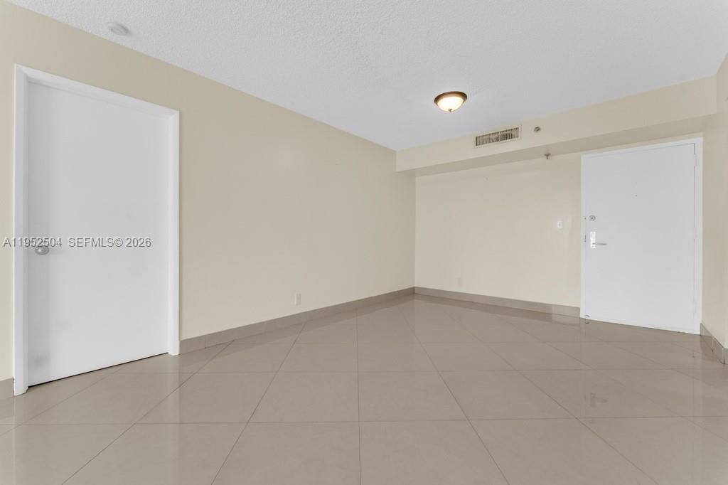 3300 NE 192nd St, Unit 1414, Aventura, FL 33180 Photo