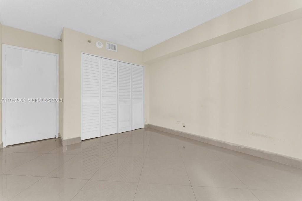 3300 NE 192nd St, Unit 1414, Aventura, FL 33180 Photo