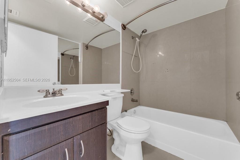 3300 NE 192nd St, Unit 1414, Aventura, FL 33180 Photo