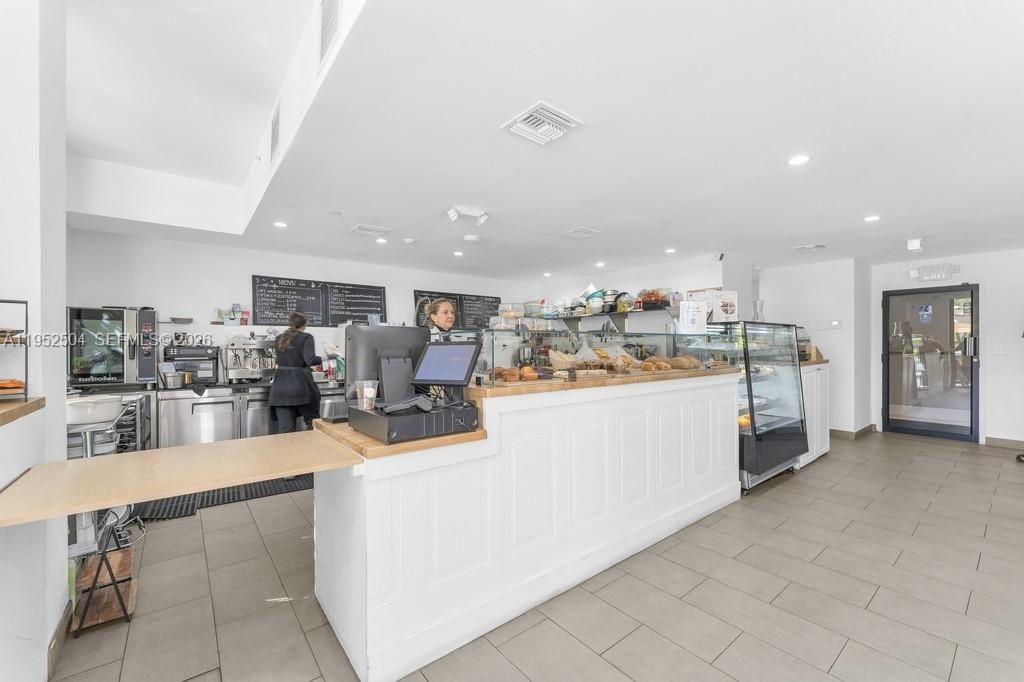 3300 NE 192nd St, Unit 1414, Aventura, FL 33180 Photo