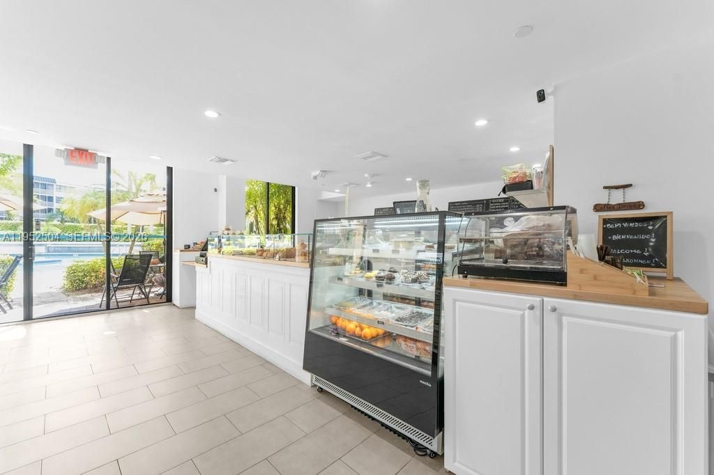 3300 NE 192nd St, Unit 1414, Aventura, FL 33180 Photo